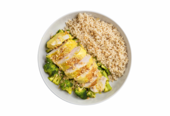 Oven Roasted Chicken Breast Satay, brown rice & seasonal vegetables- 350 g