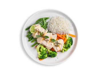 Oven Roasted Chicken Breast With Lime Pepper Seasoning, basmati rice & seasonal vegetables- 450 g