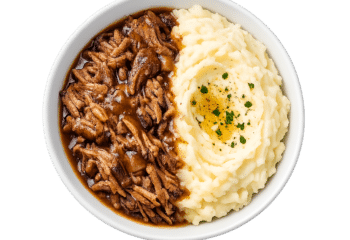 Pulled Beef Brisket With Homestyle Gravy & potato mash - 350 g Pulled Beef Brisket With Homestyle Gravy & potato mash - 350 g